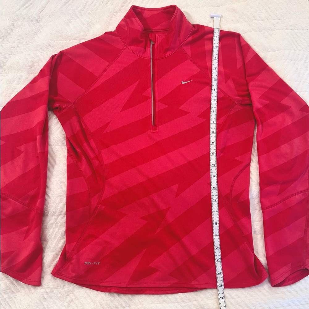 Nike Dri-FIT long sleeve quarter zip running jacket size small in hot pink - Picture 2 of 15